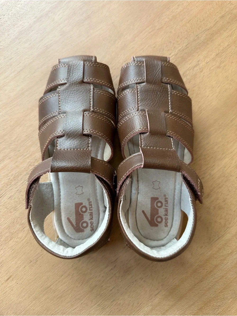 See Kai Run Classic Leather Sandals, Size 1.5 Big Kid, Brown